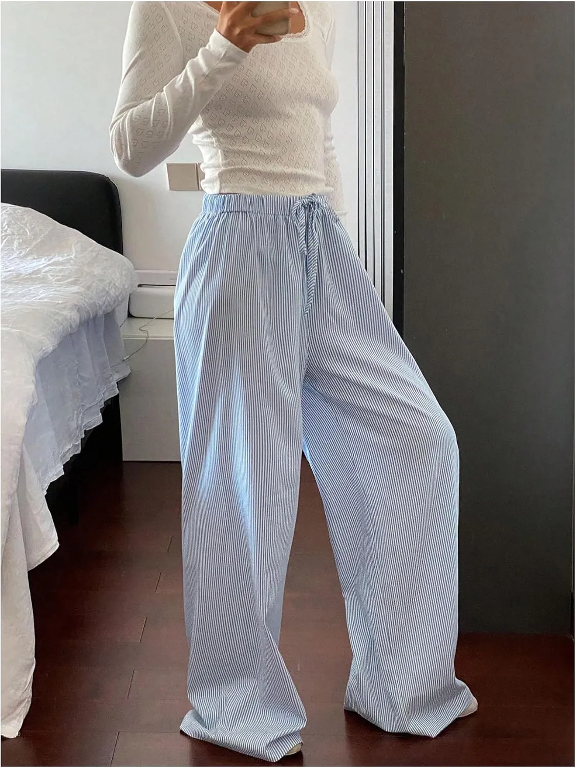 OYOANGLE Women's Striped Pants Elastic Drawstring Waist Straight Leg Trousers Long Lounge Pants